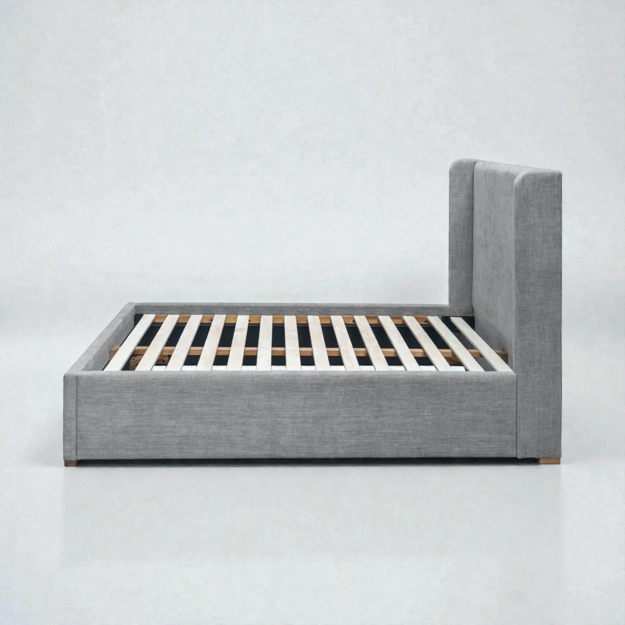 Cama Lyria