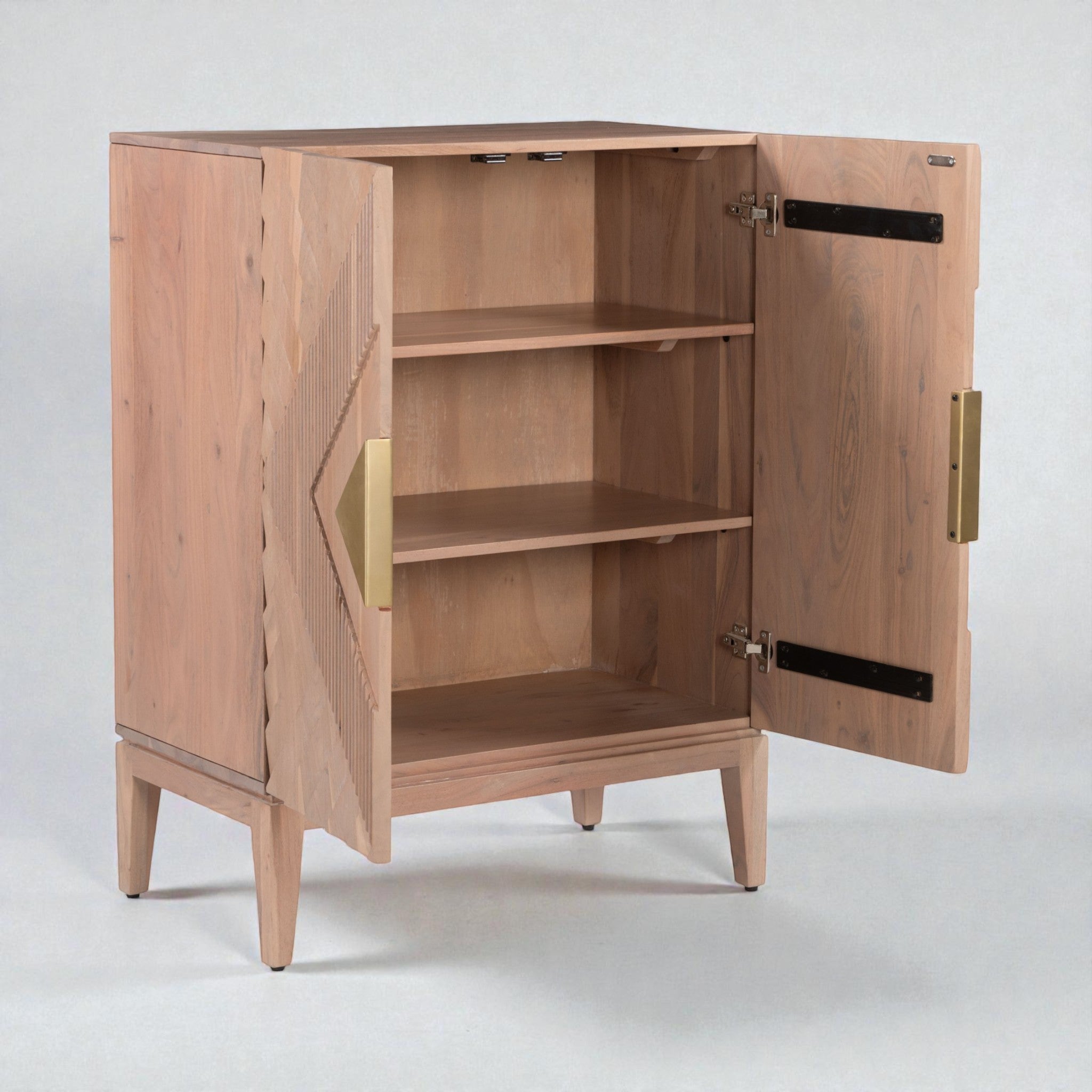 Credenza Kokoh