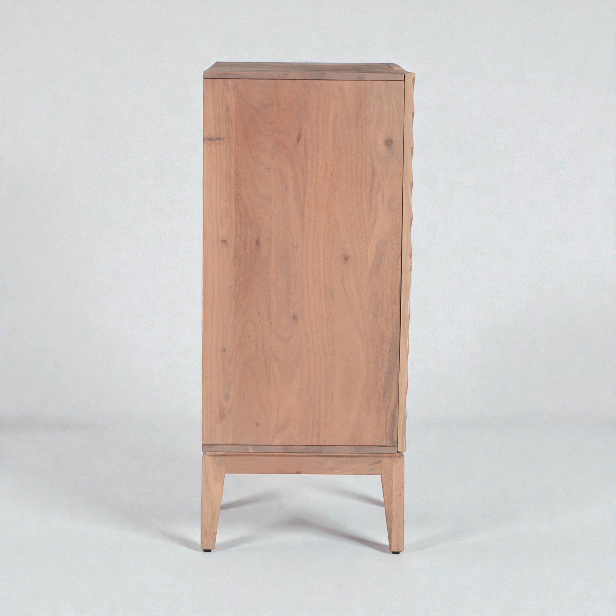 Credenza Kokoh